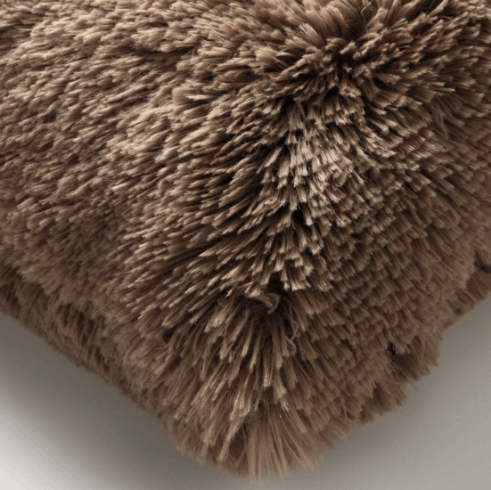 FLUFFY - Sierkussen unikleur Tobacco Brown 45x45 cm - bruin Kussen Dutch Decor