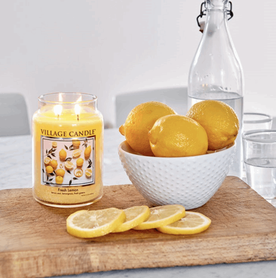 Fresh Lemon Geurkaars L Geurkaars Village Candle