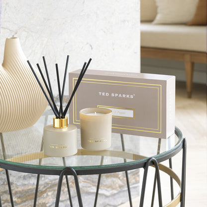 TED SPARKS - Candle & Diffuser Gift Set M - Tonka & Pepper Giftset Ted Sparks