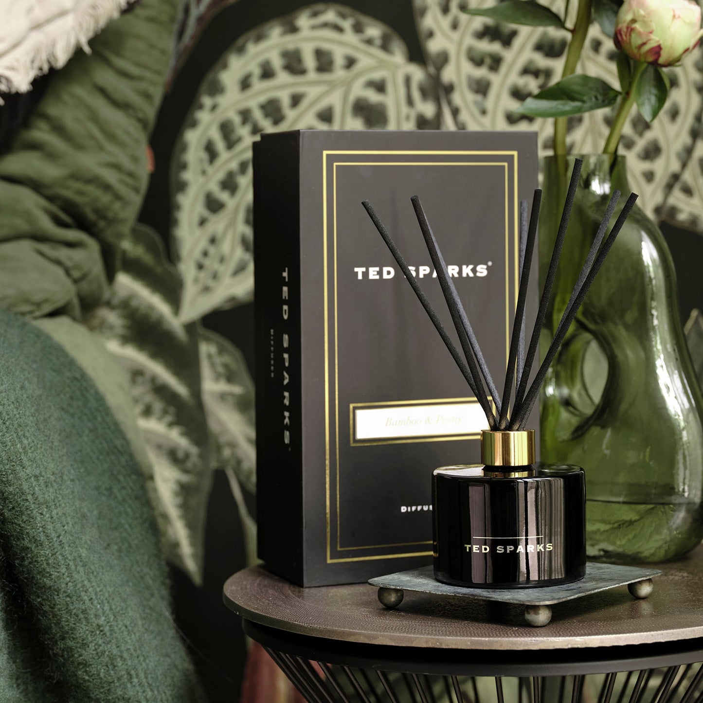 TED SPARKS - Diffuser - Bamboo & Peony Geurstokjes Ted Sparks